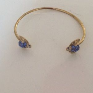 Bumble bee bracelet